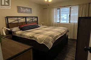 27 Preston Crescent - Photo 16