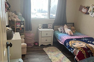 27 Preston Crescent - Photo 18