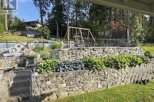 27 Preston Crescent - Photo 42