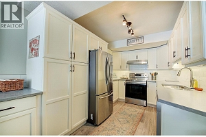316 Whitman Road Unit# 31 - Photo 15