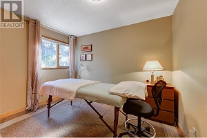 4386 Finch Road - Photo 36