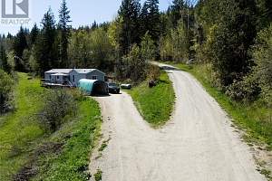 6740 Highway 97A Highway - Photo 35