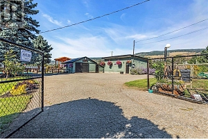 4660 Scotty Creek Road - Photo 2