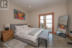 100 Kestrel Place Unit# 12 - Photo 41