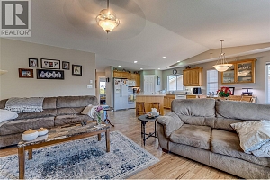 855 8 Avenue - Photo 13