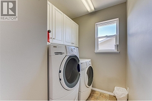 855 8 Avenue - Photo 24