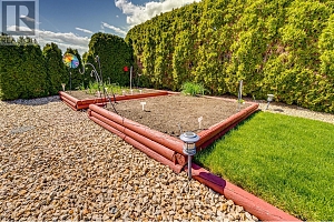 855 8 Avenue - Photo 32