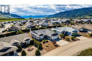 855 8 Avenue - Photo 40