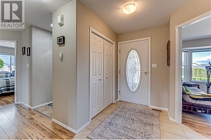 855 8 Avenue - Photo 6