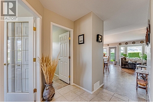 855 8 Avenue - Photo 7