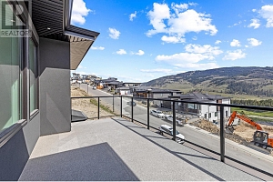 859 Melrose Street - Photo 17