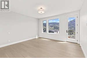 859 Melrose Street - Photo 28