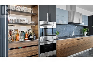 764 Rockcliffe Place - Photo 18