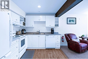 12801 Lake Hill Drive - Photo 19