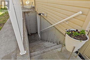 1474 Rose Meadow Drive - Photo 32