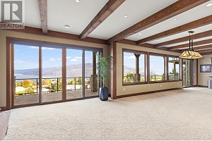 6166 Seymoure Avenue - Photo 43