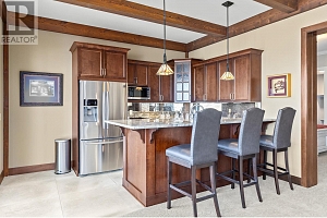 6166 Seymoure Avenue - Photo 46