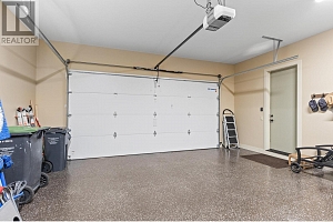 6166 Seymoure Avenue - Photo 57