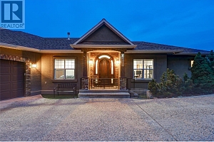 1007 Aurora Heights - Photo 3