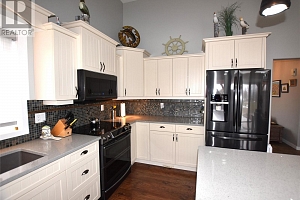 605 Elk Street - Photo 13
