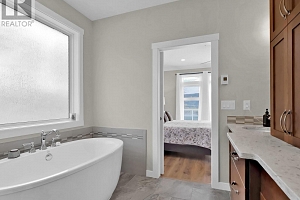 7255 Dunwaters Road - Photo 24