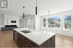 873 Melrose Street - Photo 18