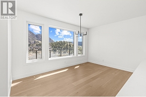873 Melrose Street - Photo 20