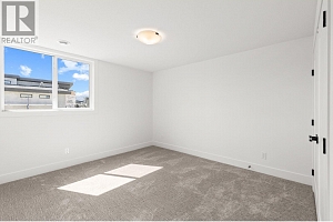 873 Melrose Street - Photo 44