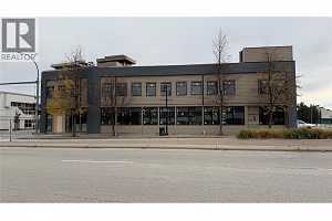 1659 Water Street - Photo 3