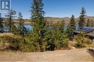 5649 Cosens Bay Road Unit# 17 Lot# 17 - Photo 5