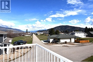 672 Cougar Street - Photo 30
