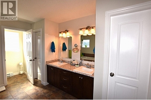 672 Cougar Street - Photo 32
