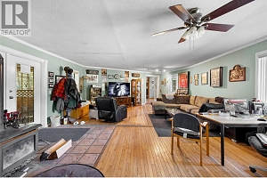 6580 33 Highway - Photo 13