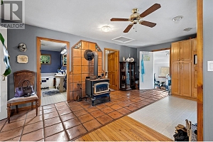 6580 33 Highway - Photo 5