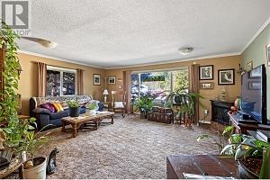 6580 33 Highway - Photo 9