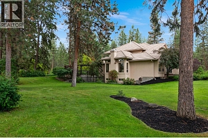 4163 Mahonia Drive S - Photo 56