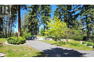 4163 Mahonia Drive S - Photo 61