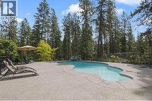 4163 Mahonia Drive S - Photo 79