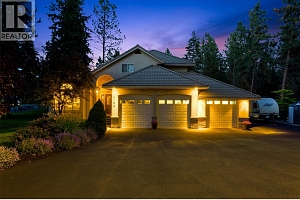 4163 Mahonia Drive S - Photo 92