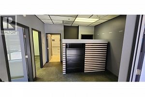 140 Commercial Drive Unit# 107 - Photo 6