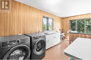 1451 Mountview Road - Photo 34