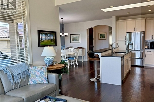 1605 Marina Way - Photo 12