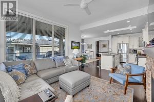 1605 Marina Way - Photo 2