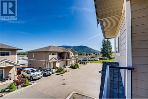173 Salmon Arm Drive Unit# 108 - Photo 36