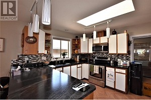 450 Ibis Avenue - Photo 11