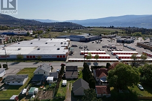 3576 Old Okanagan Highway - Photo 3