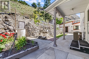 457 Poplar Point Drive - Photo 15