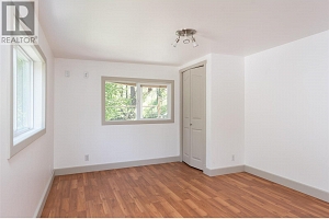 674 Muir Road - Photo 10