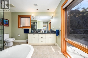 9845 Eastside Road Unit# 159 - Photo 31