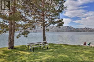 3050 Seclusion Bay Road Unit# 12 - Photo 25